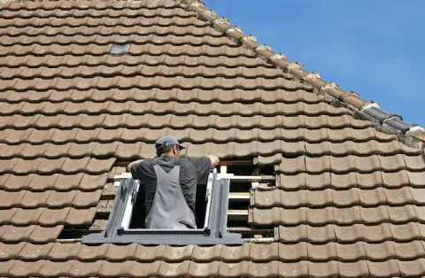 Pose de velux - Villaines-sous-Lucé